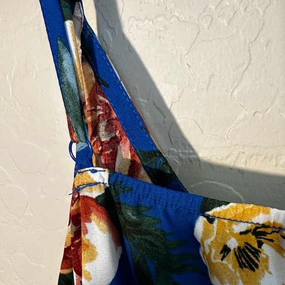 💙TOXIK Blue Hawaiian Floral Jumpsuit - Picture 7 of 9